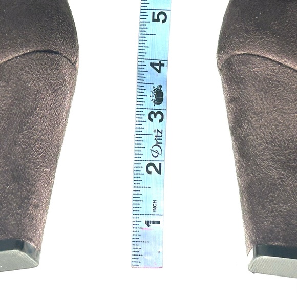 NWOB Size 8.5 Vince Camuto Tapley Brown Suede Over the Knee Thigh High Boots - Picture 9 of 14